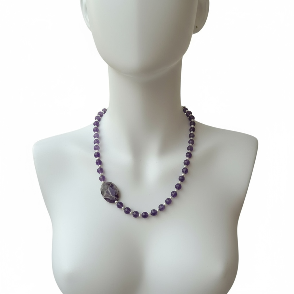 Classic Amethyst & Pearl Beaded (Single Layer Necklace) with Oval Amethyst Stone