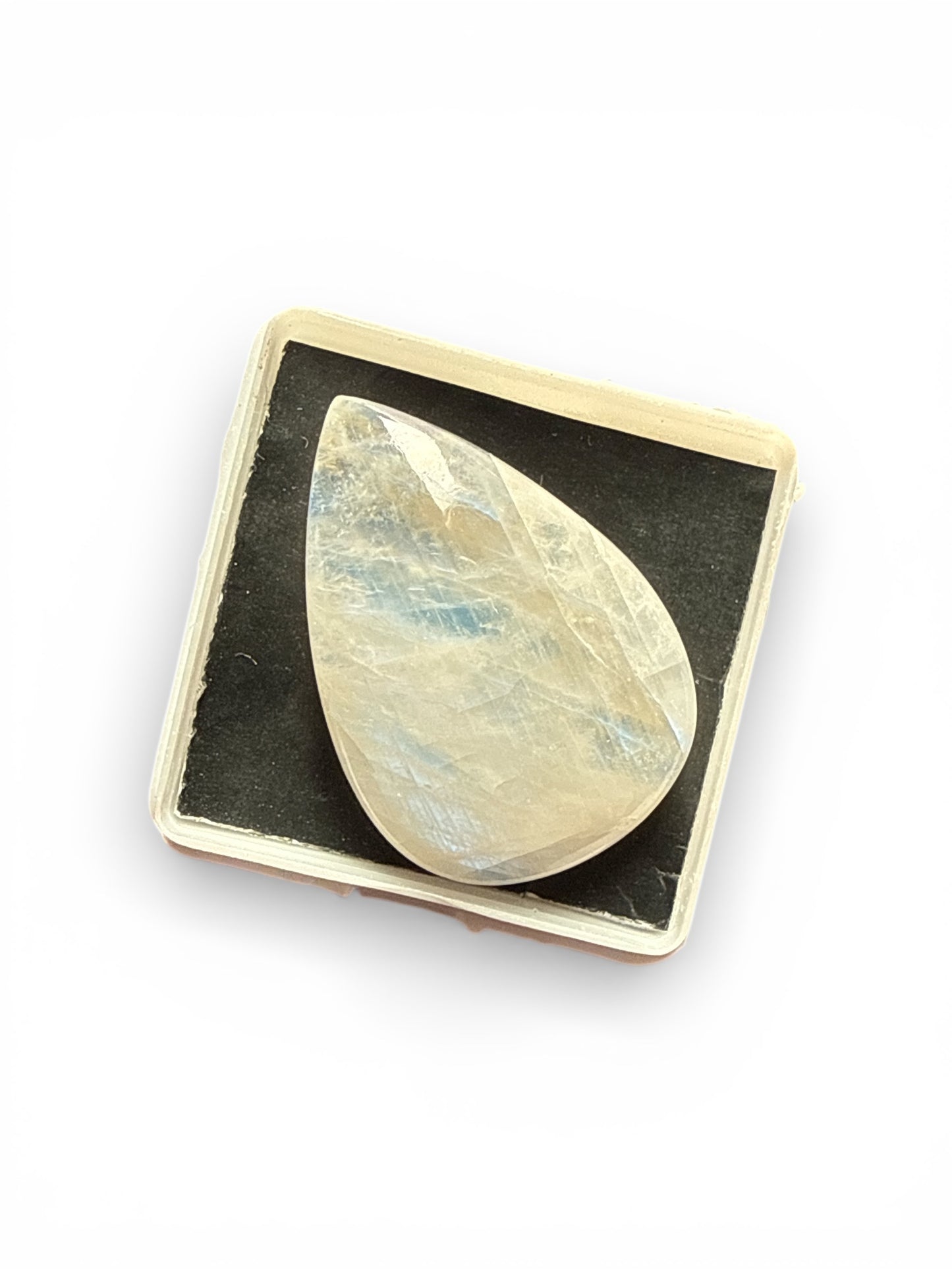 Rainbow Moonstone Nag – Intuition, Protection & Divine Feminine Energy