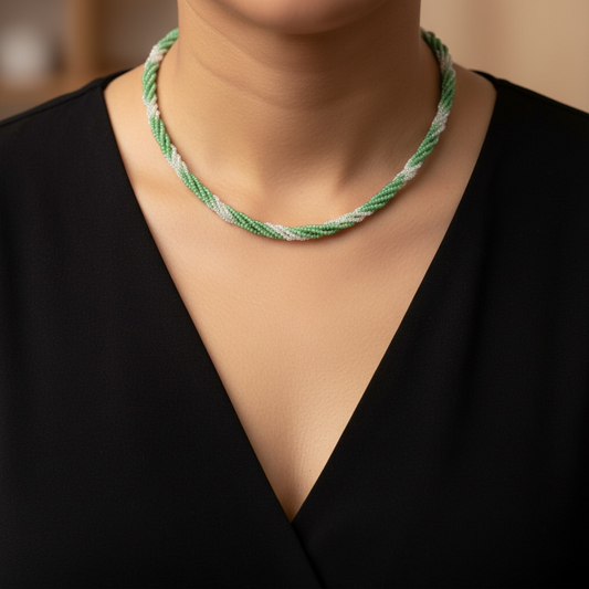 Green Aventurine & Clear Quartz Necklace – Crystal of Abundance, Healing & Energy Amplification