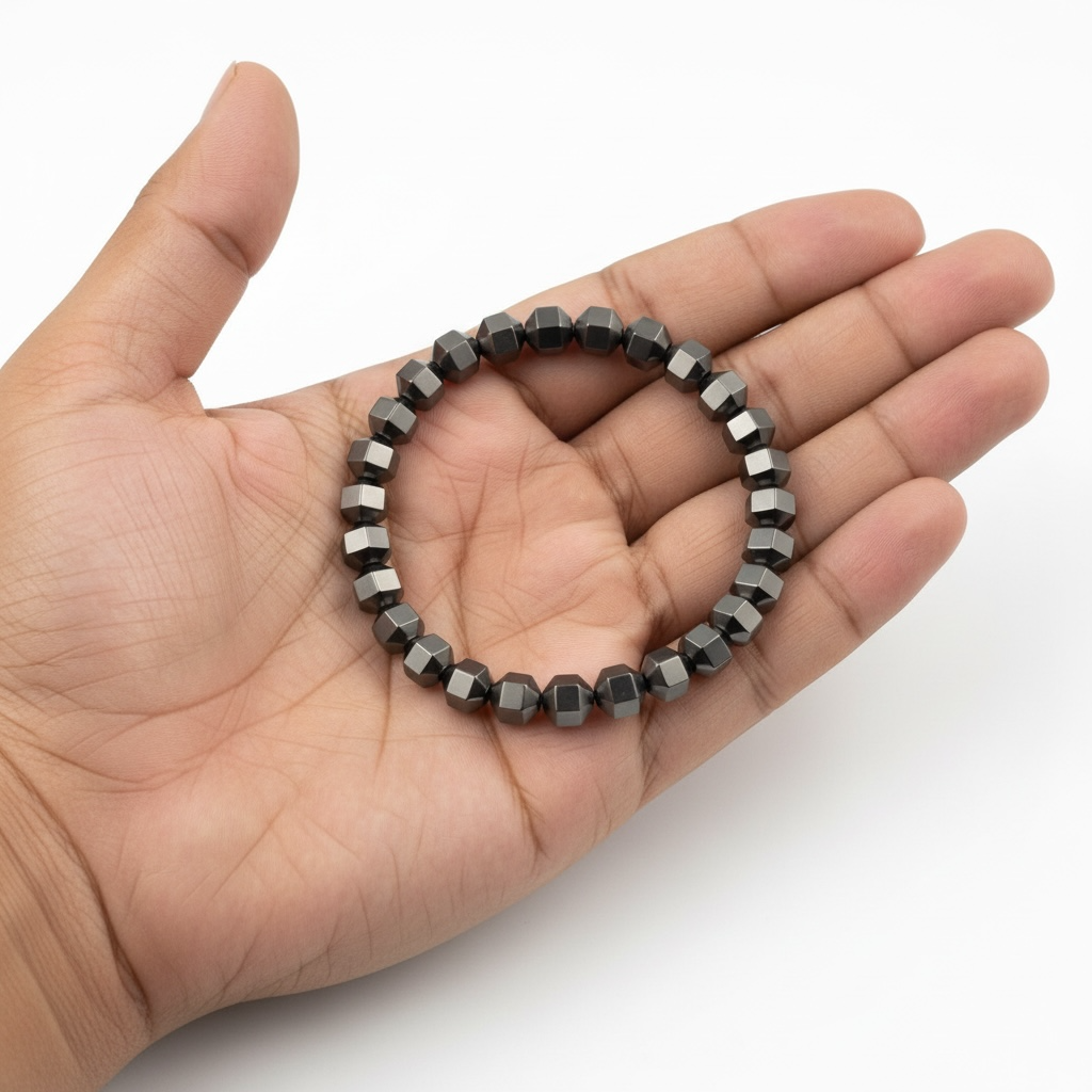 Faceted Cube Hematite Bracelet – Grounding, Protection & Mental Strength