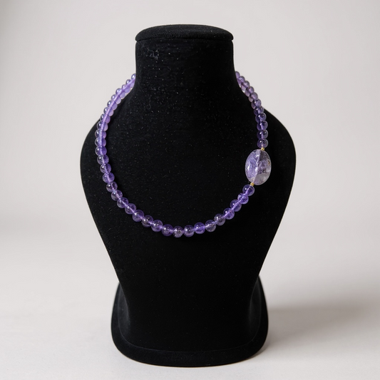 Royal Amethyst Beaded (Single Layer) Necklace with Oval Amethyst Stone